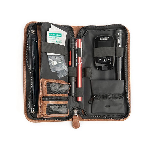 Diabetiker-Etui-Leder-offen2-omeo